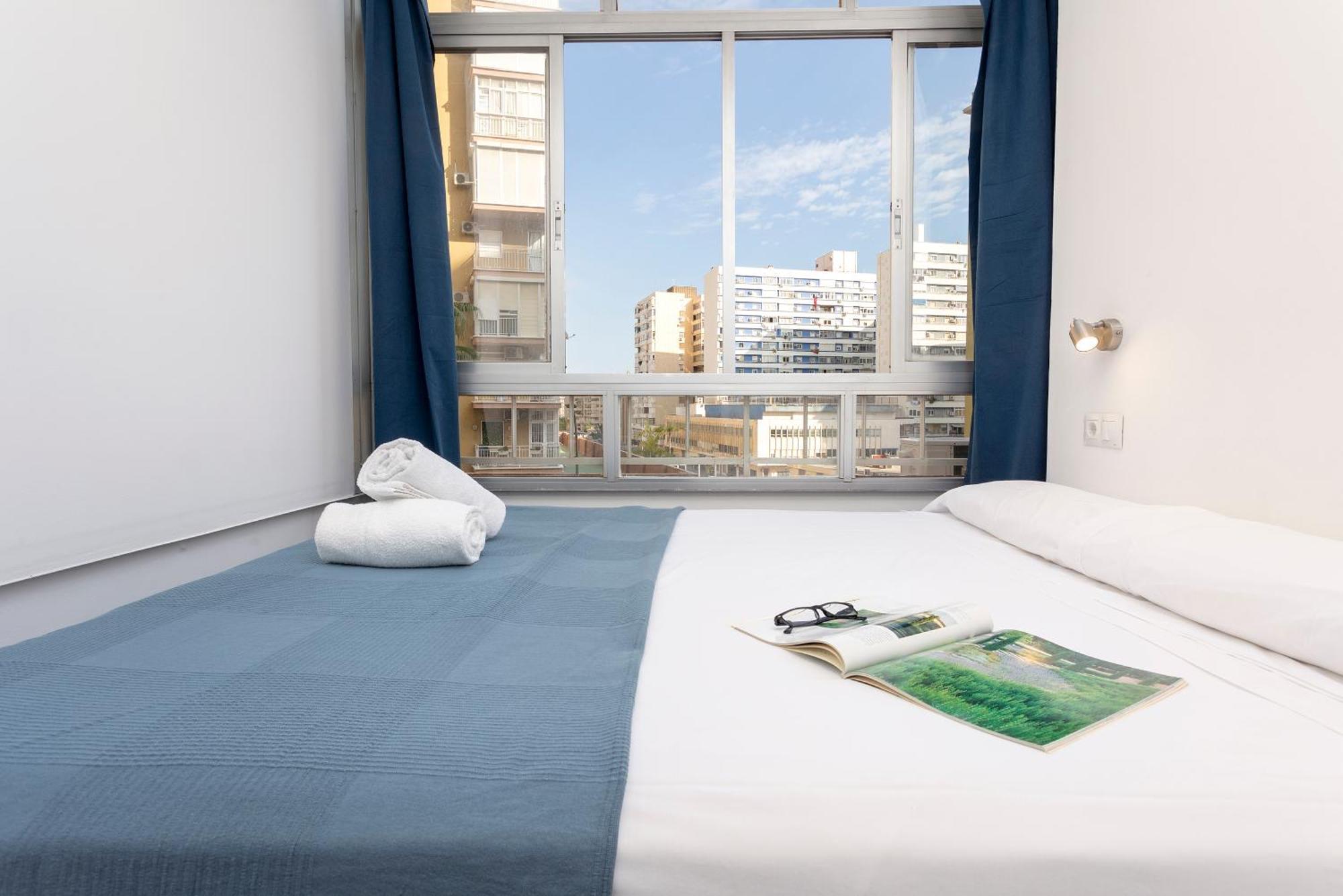 Sunstay Isabel Lofts Center ตอร์เรโมลิโนส ภายนอก รูปภาพ